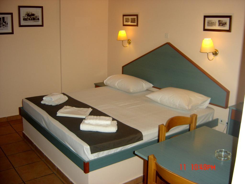 Filoxenia Apartments & Studios Theológos Cameră foto